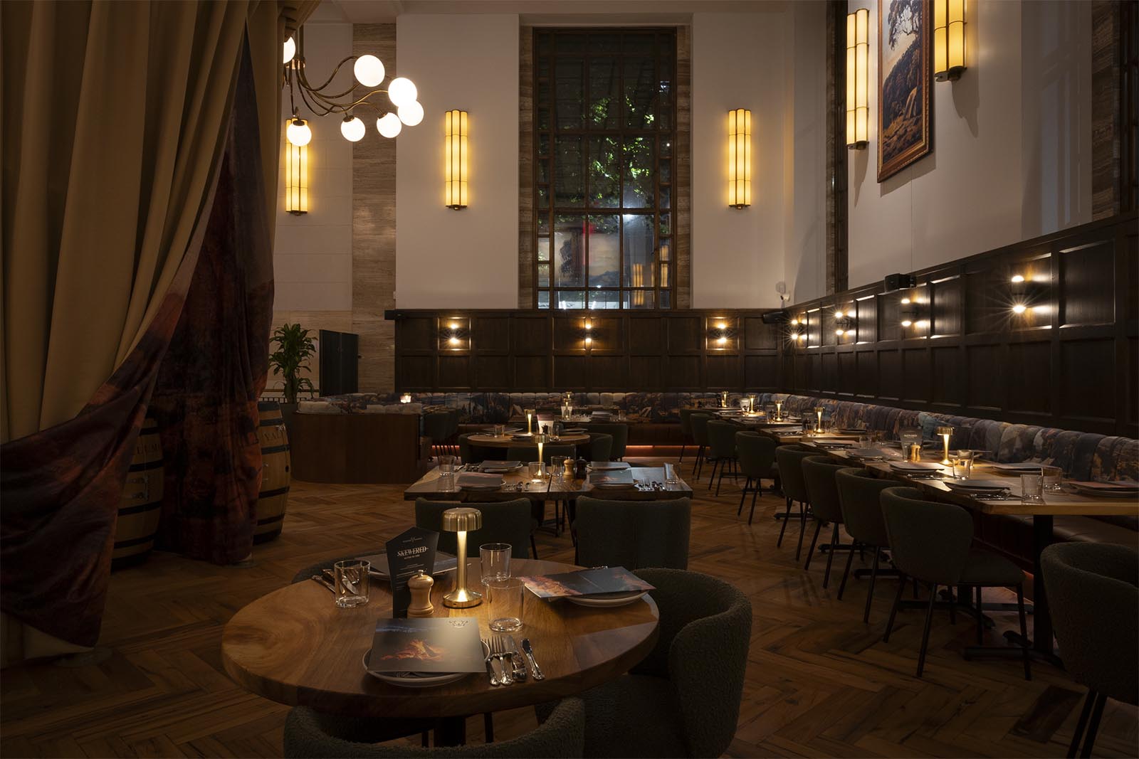 Steak Restaurant Adelaide CBD | Hunter & Barrel